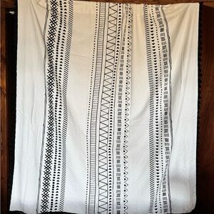 Black and Cream Geometric Stripe Curtain Panel
W/Black Tassel